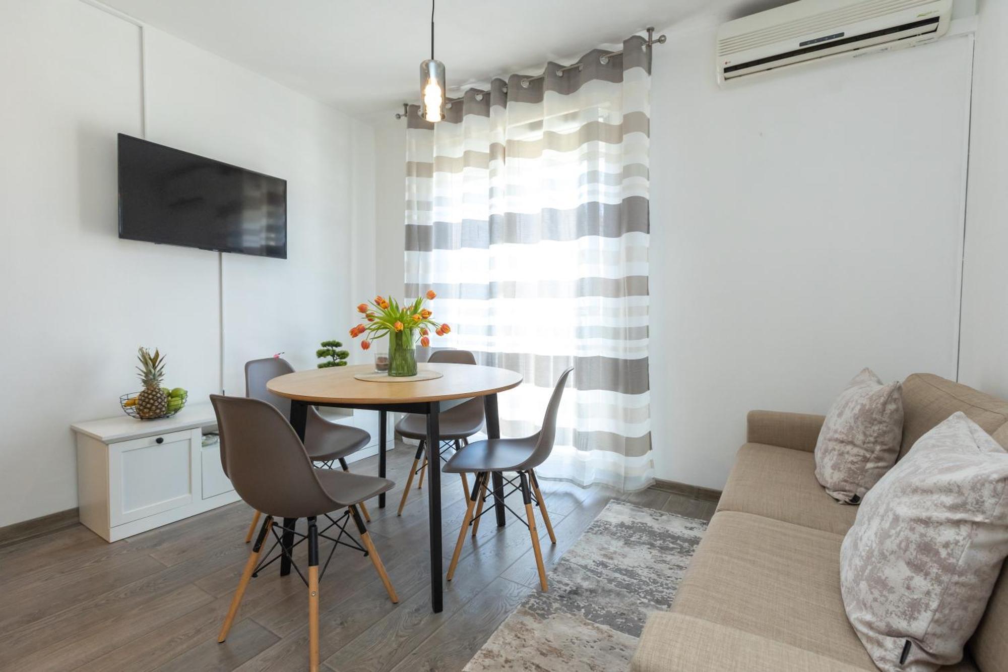 Apartament Frane 2br Aparment Near Old Town
