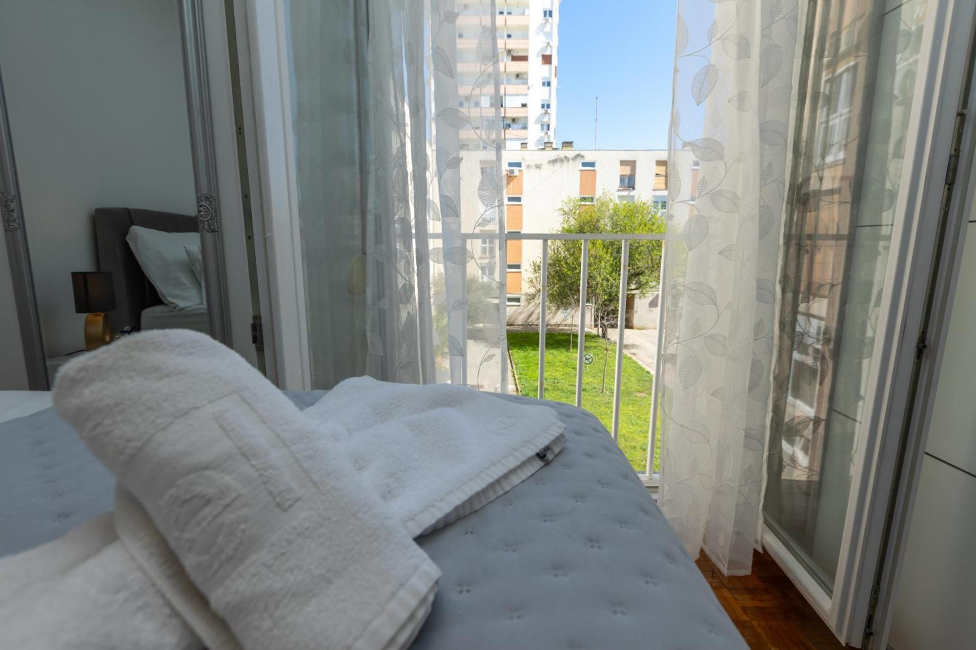 Frane 2br Aparment Near Old Town Apartament *