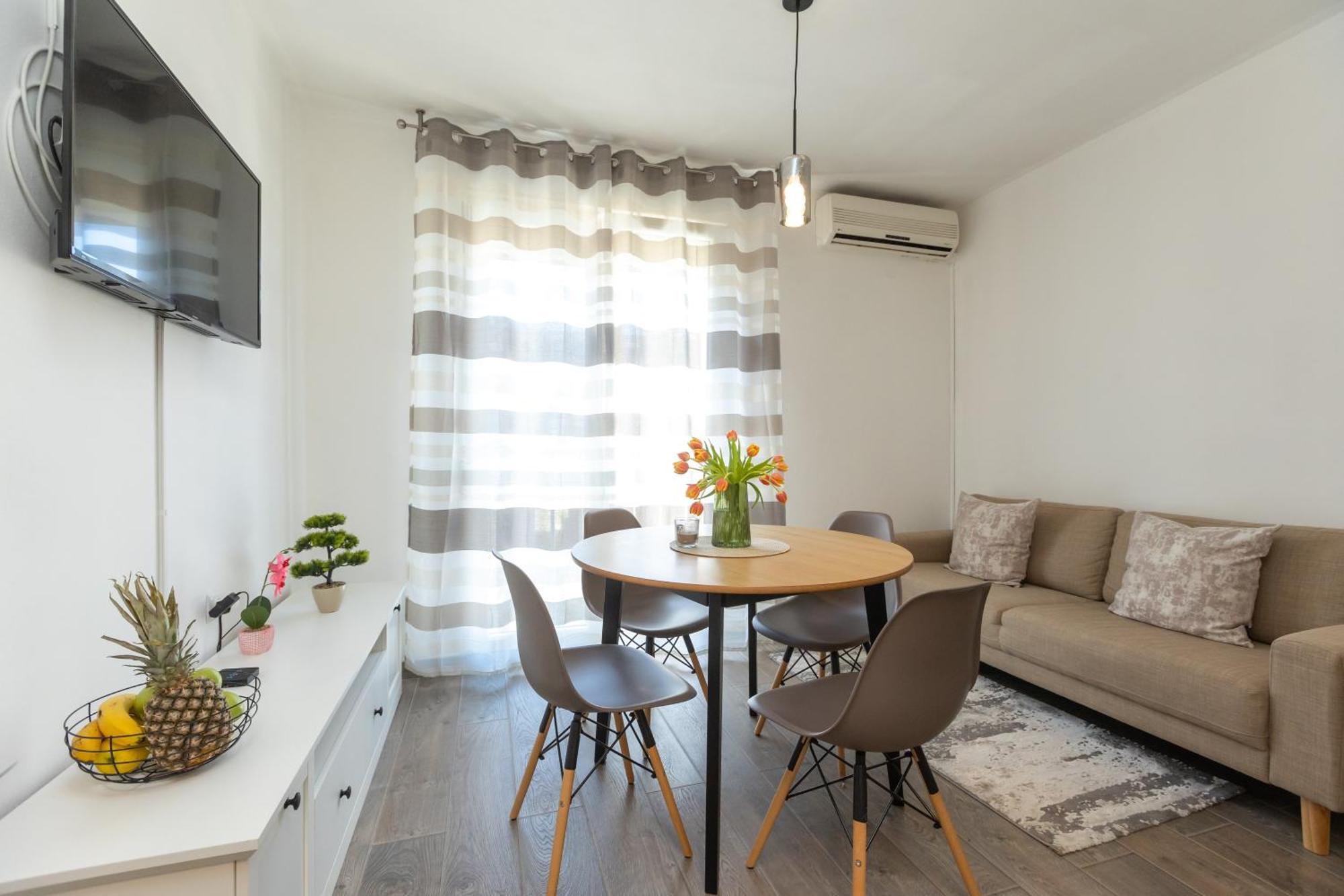 Apartament Frane 2br Aparment Near Old Town *